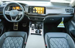 Volkswagen Atlas 2.0T SEL Premium R-Line 4MOTION 2026 — side view