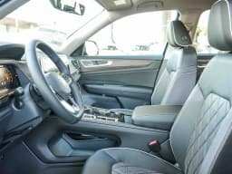 Volkswagen Atlas 2.0T SEL Premium R-Line 4MOTION 2026 — side view
