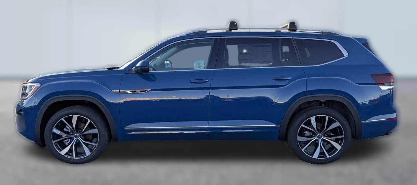 Volkswagen Atlas 2.0T SEL Premium R-Line 4MOTION 2026 — side view