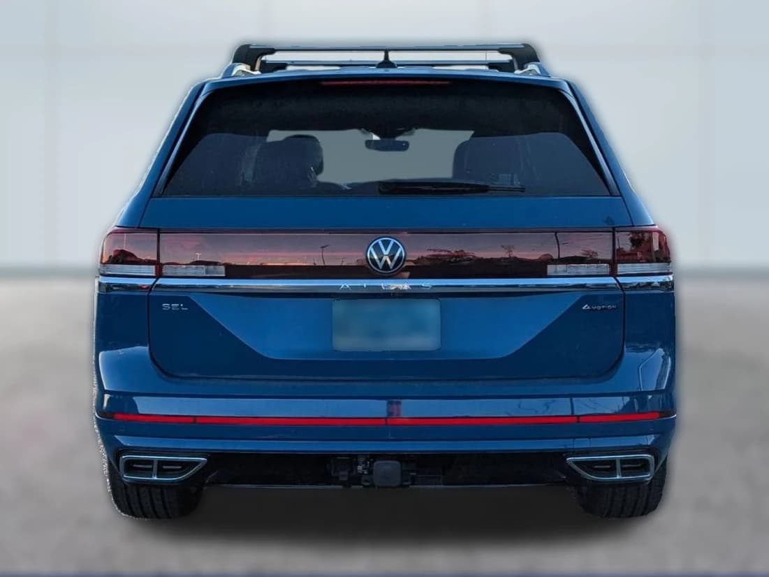 Volkswagen Atlas 2.0T SEL Premium R-Line 4MOTION 2026 — side view
