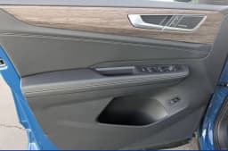 Volkswagen Atlas 2.0T SEL Premium R-Line 4MOTION 2026 — side view