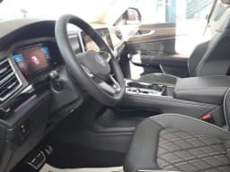 Volkswagen Atlas 2.0T SEL Premium R-Line 4MOTION 2025 — side view