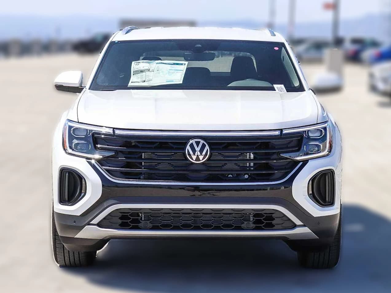 Volkswagen Atlas Cross Sport 2.0T SE w/Technology 4MOTION 2026 — side view