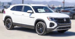 Volkswagen Atlas Cross Sport 2.0T SE w/Technology 4MOTION 2026 — side view