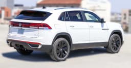 Volkswagen Atlas Cross Sport 2.0T SE w/Technology 4MOTION 2026 — side view