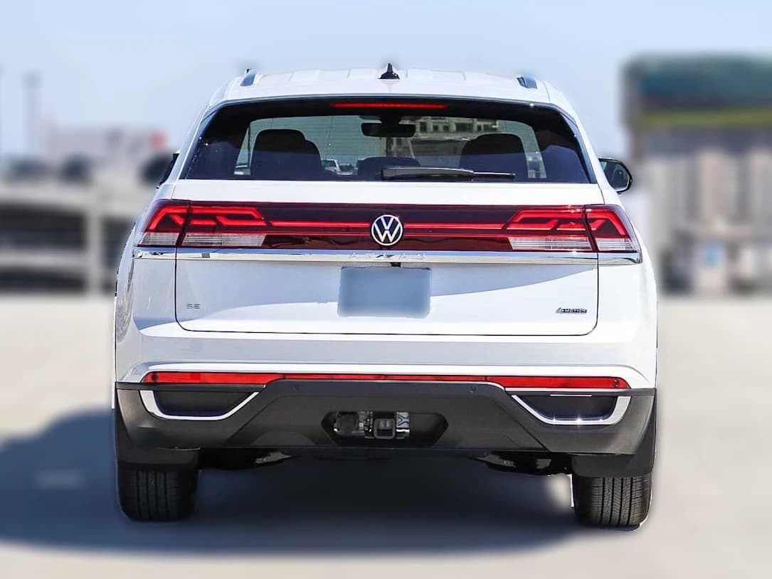 Volkswagen Atlas Cross Sport 2.0T SE w/Technology 4MOTION 2026 — side view