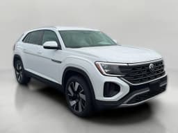 Volkswagen Atlas Cross Sport 2.0T SE w/Technology 4MOTION 2026 — side view