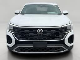 Volkswagen Atlas Cross Sport 2.0T SE w/Technology 4MOTION 2026 — side view
