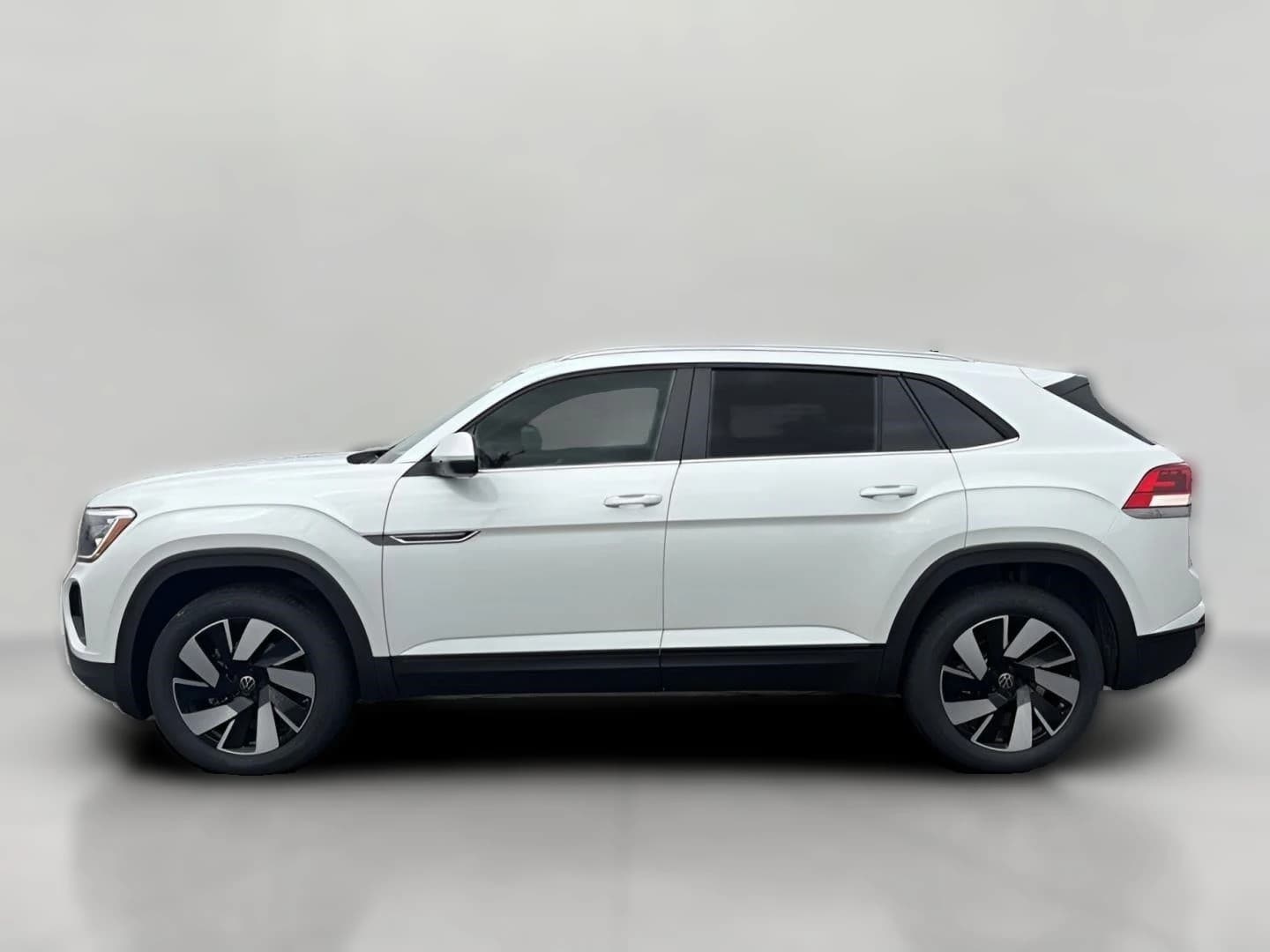 Volkswagen Atlas Cross Sport 2.0T SE w/Technology 4MOTION 2026 — side view