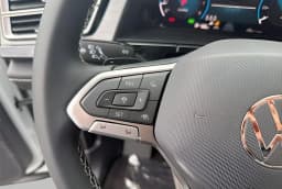 Volkswagen Atlas Cross Sport 2.0T SE w/Technology 4MOTION 2026 — side view