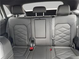 Volkswagen Atlas Cross Sport 2.0T SE w/Technology 4MOTION 2026 — side view