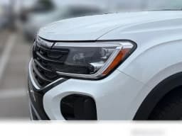 Volkswagen Atlas Cross Sport 2.0T SE w/Technology 4MOTION 2026 — side view