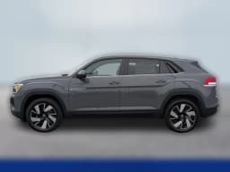 Volkswagen Atlas Cross Sport 2.0T SE w/Technology 4MOTION 2025 — side view