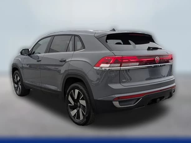 Volkswagen Atlas Cross Sport 2.0T SE w/Technology 4MOTION 2025 — side view