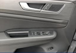 Volkswagen Atlas Cross Sport 2.0T SE w/Technology 4MOTION 2025 — side view