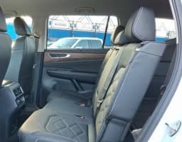 Volkswagen Atlas 2.0T SE w/Technology 4MOTION 2026 — side view