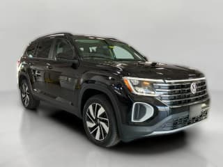 Volkswagen Atlas 2.0T SE w/Technology 4MOTION