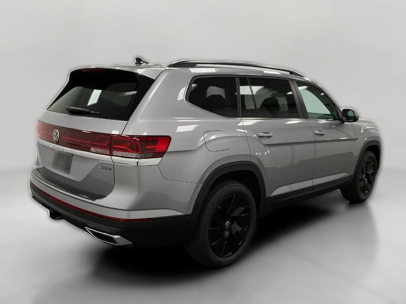 Volkswagen Atlas 2.0T SE w/Technology 4MOTION 2026 — side view