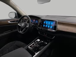 Volkswagen Atlas 2.0T SE w/Technology 4MOTION 2026 — side view