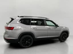 Volkswagen Atlas 2.0T SE w/Technology 4MOTION 2026 — side view