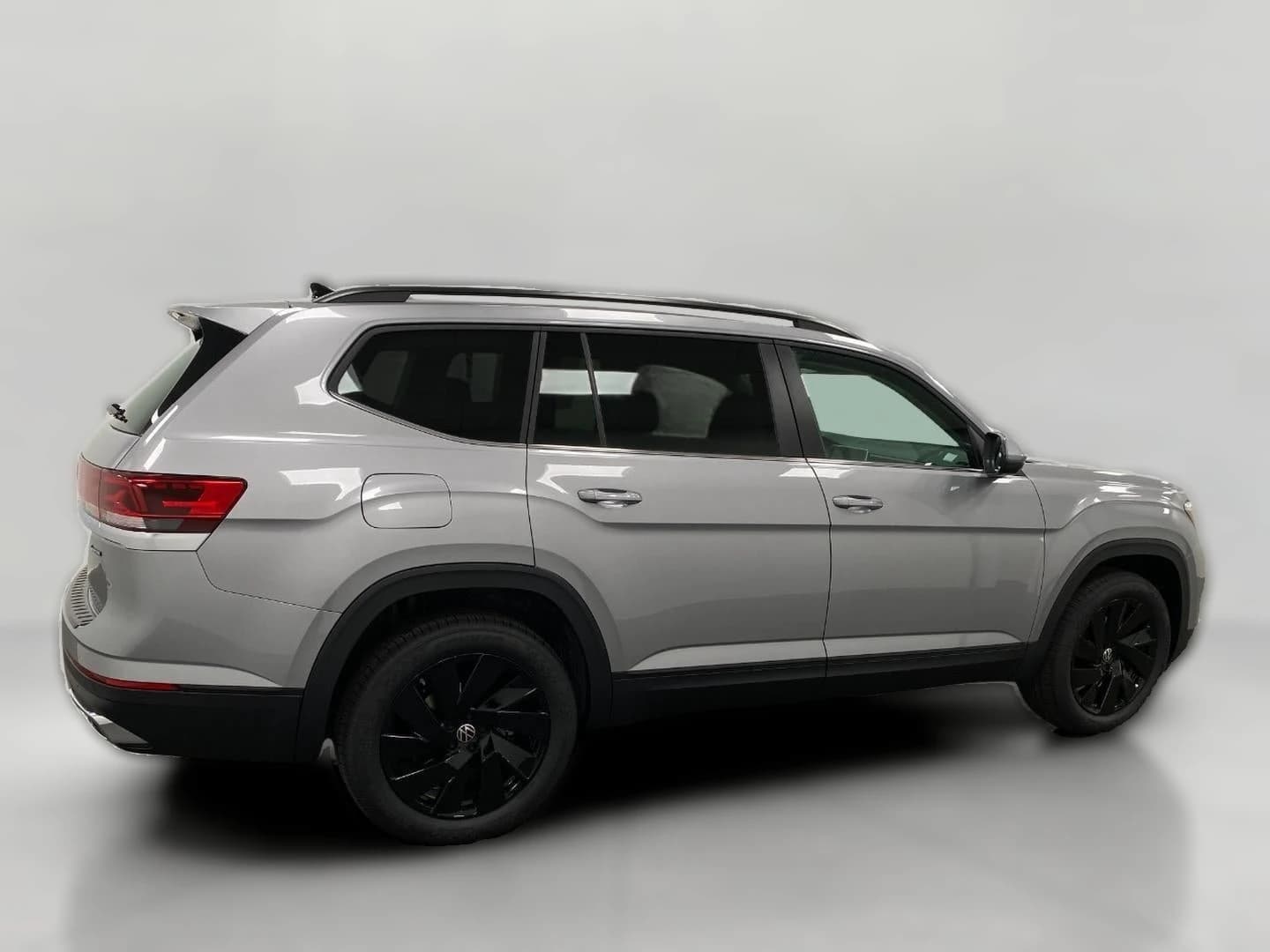 Volkswagen Atlas 2.0T SE w/Technology 4MOTION 2026 — side view