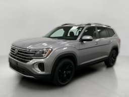 Volkswagen Atlas 2.0T SE w/Technology 4MOTION 2026 — side view