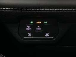 Volkswagen Atlas 2.0T SE w/Technology 4MOTION 2026 — side view