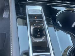 Volkswagen Atlas 2.0T SE w/Technology 4MOTION 2026 — side view