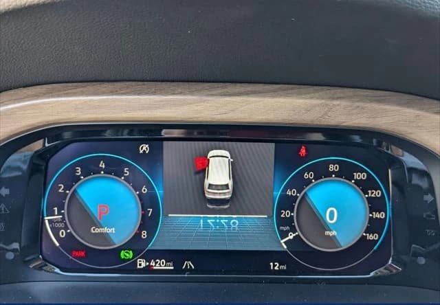 Volkswagen Atlas 2.0T SE w/Technology 4MOTION 2025 — side view