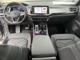 Volkswagen Atlas Cross Sport 2.0T SE w/Technology FWD 2026 — side view