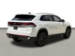 Volkswagen Atlas Cross Sport 2.0T SE w/Technology FWD 2026 — side view