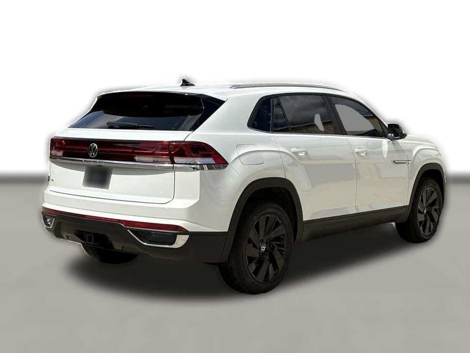 Volkswagen Atlas Cross Sport 2.0T SE w/Technology FWD 2026 — side view