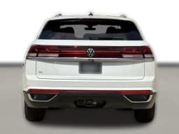 Volkswagen Atlas Cross Sport 2.0T SE w/Technology FWD 2026 — side view