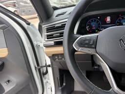 Volkswagen Atlas Cross Sport 2.0T SE w/Technology FWD 2026 — side view