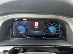 Volkswagen Atlas Cross Sport 2.0T SE w/Technology FWD 2026 — side view