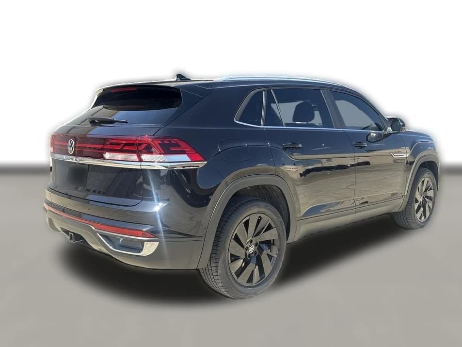 Volkswagen Atlas Cross Sport 2.0T SE w/Technology FWD 2026 — side view