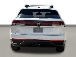 Volkswagen Atlas Cross Sport 2.0T SE w/Technology FWD 2026 — side view