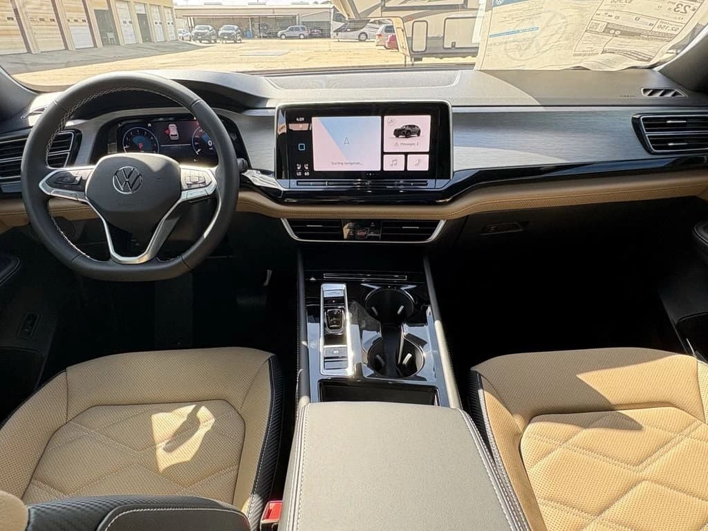 Volkswagen Atlas Cross Sport 2.0T SE w/Technology FWD 2026 — side view