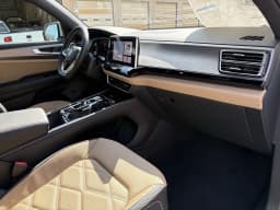 Volkswagen Atlas Cross Sport 2.0T SE w/Technology FWD 2026 — side view