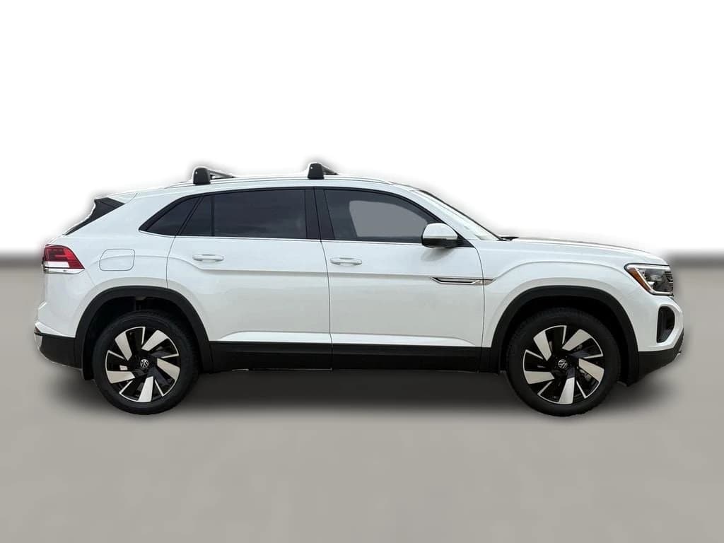 Volkswagen Atlas Cross Sport 2.0T SE w/Technology FWD 2026 — side view