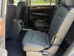 Volkswagen Atlas 2.0T SE w/Technology FWD 2026 — side view