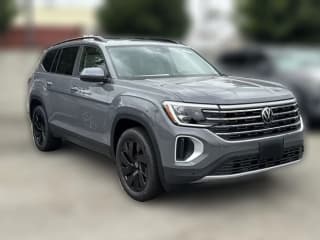 Volkswagen Atlas 2.0T SE w/Technology FWD