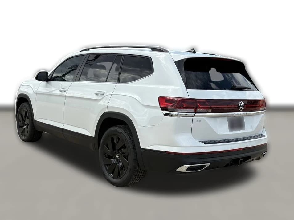 Volkswagen Atlas 2.0T SE w/Technology FWD 2026 — side view
