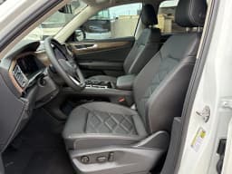 Volkswagen Atlas 2.0T SE w/Technology FWD 2026 — side view