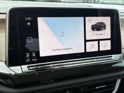 Volkswagen Atlas 2.0T SE w/Technology FWD 2026 — side view