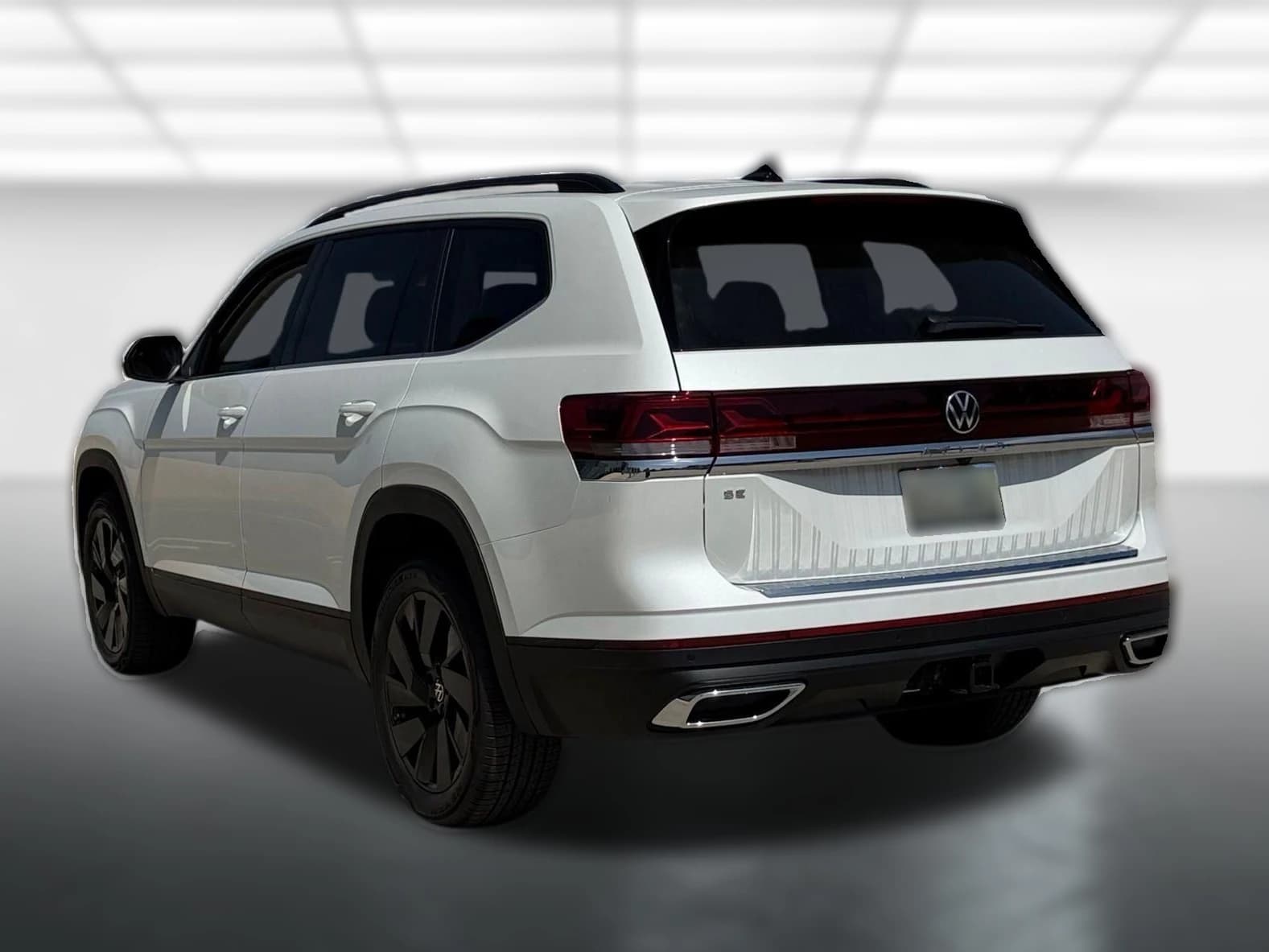 Volkswagen Atlas 2.0T SE w/Technology FWD 2026 — side view
