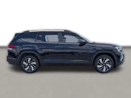 Volkswagen Atlas 2.0T SE w/Technology FWD 2026 — side view