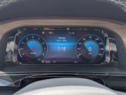 Volkswagen Atlas 2.0T SE w/Technology FWD 2026 — side view