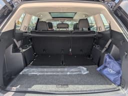 Volkswagen Atlas 2.0T SE w/Technology FWD 2026 — side view