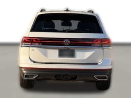 Volkswagen Atlas 2.0T SE w/Technology FWD 2026 — side view